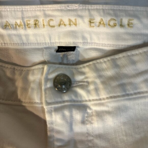 American Eagle Jeans Cream White Size 22 Regular Inseam 28 inches Mom Jean - Picture 11 of 13